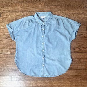 Women's Univeral Thread Short Sleeve Lightweight Denim Blouse, Size L